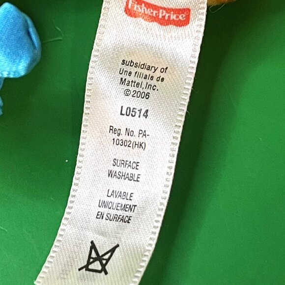 Fisher Price Plush Rattle Toy & Hello Baby Soft Fabric Book Lot Sensory Set - Picture 13 of 14